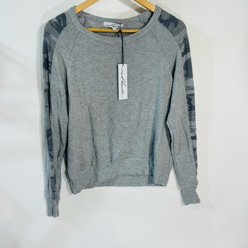 Red Haute Grey Camo Crew Neck Long Sleeve Sweatshirt Sweater NWT